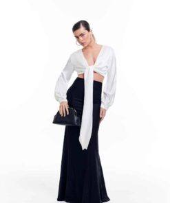 Alternative view of Top Greta