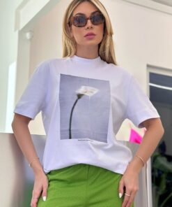 Alternative view of Tee Copo de Leite