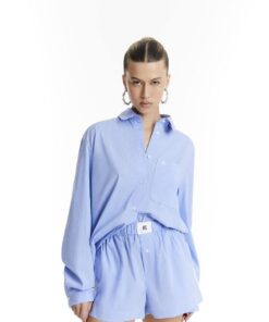 Alternative view of Shorts Lounge