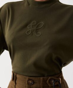 Alternative view of Tee Bordado Assinatura IC