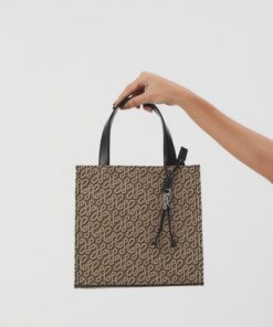 Alternative view of Bag Square