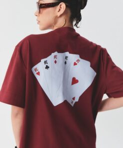 Alternative view of Tee Over Baralho IC