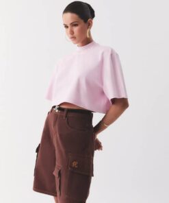 Alternative view of Tee Cropped Colar Rubric