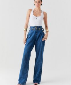 Alternative view of Regata May