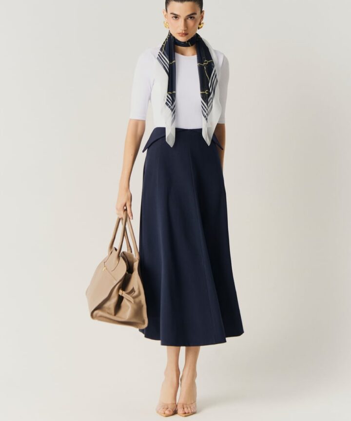 Alternative view of Saia Victoria