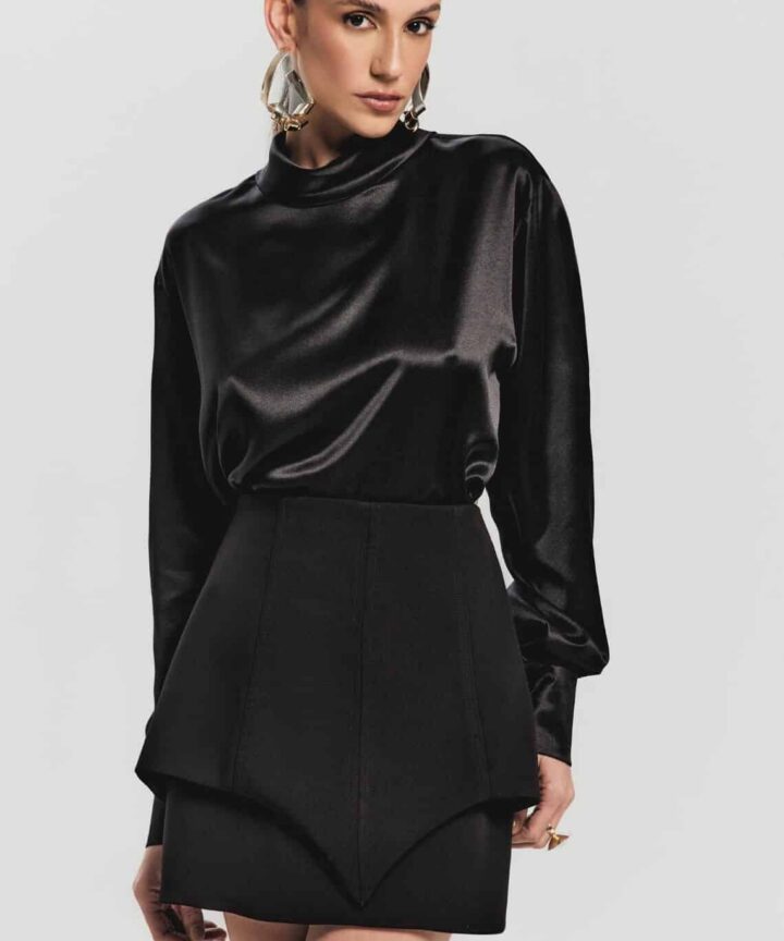 Alternative view of CAMISA CONTRASTI