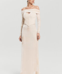 Alternative view of SAIA LOUANE