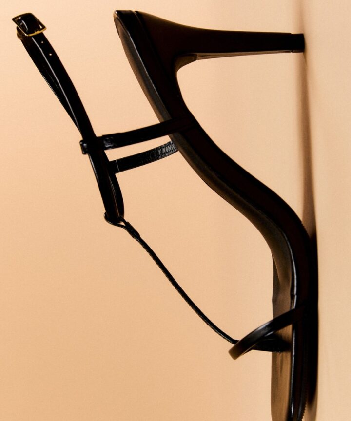 Alternative view of SANDÁLIA ATALAIA