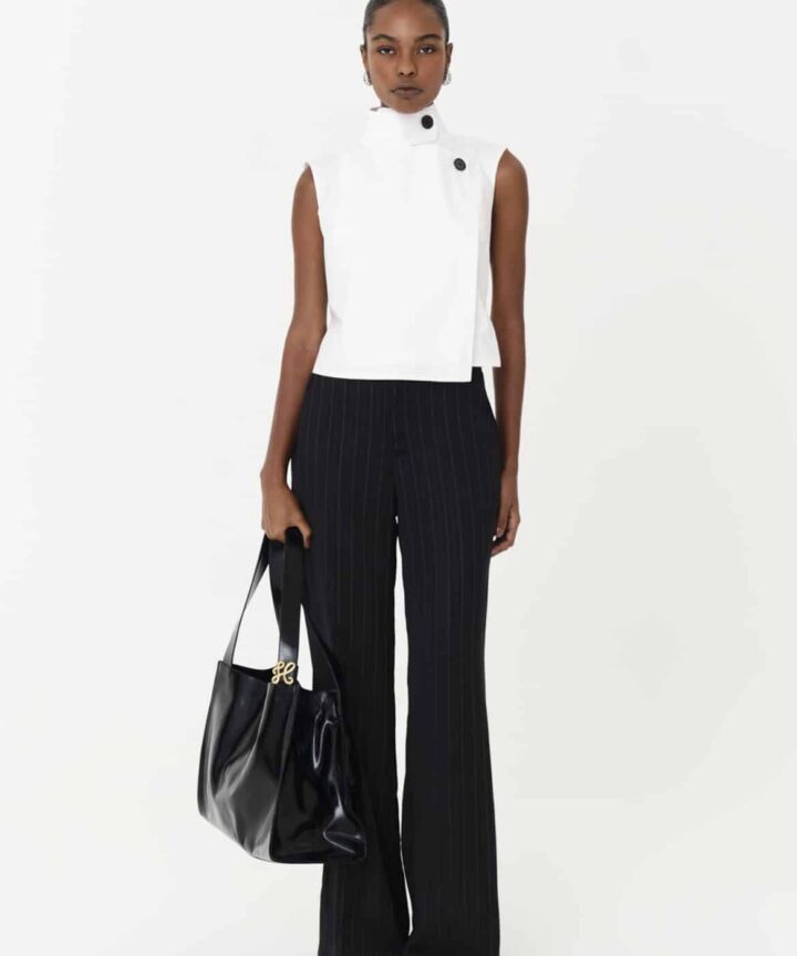 Alternative view of TOP FRONTE