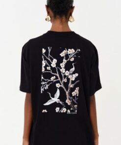 Alternative view of TEE OVER HANAMI