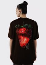 TEE OVER MORANGO DO AMOR