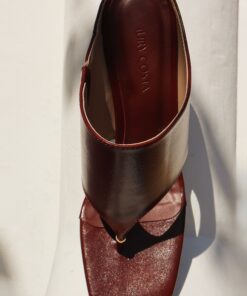 Alternative view of SANDÁLIA LÚCIA