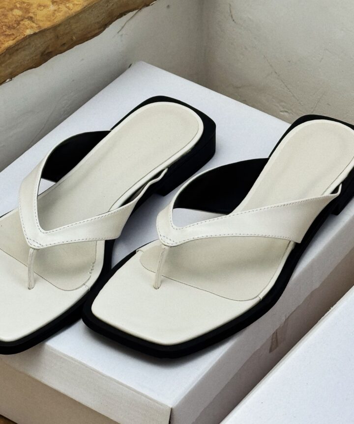 Alternative view of SANDÁLIA LIDO