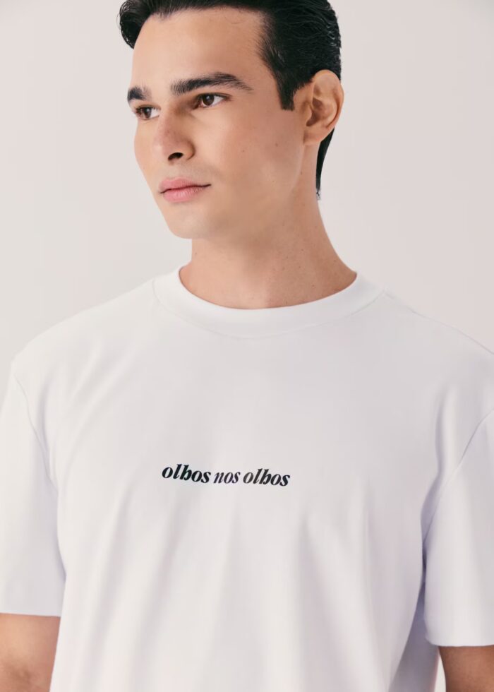 TEE OVER NOS OLHOS - Imagem 2