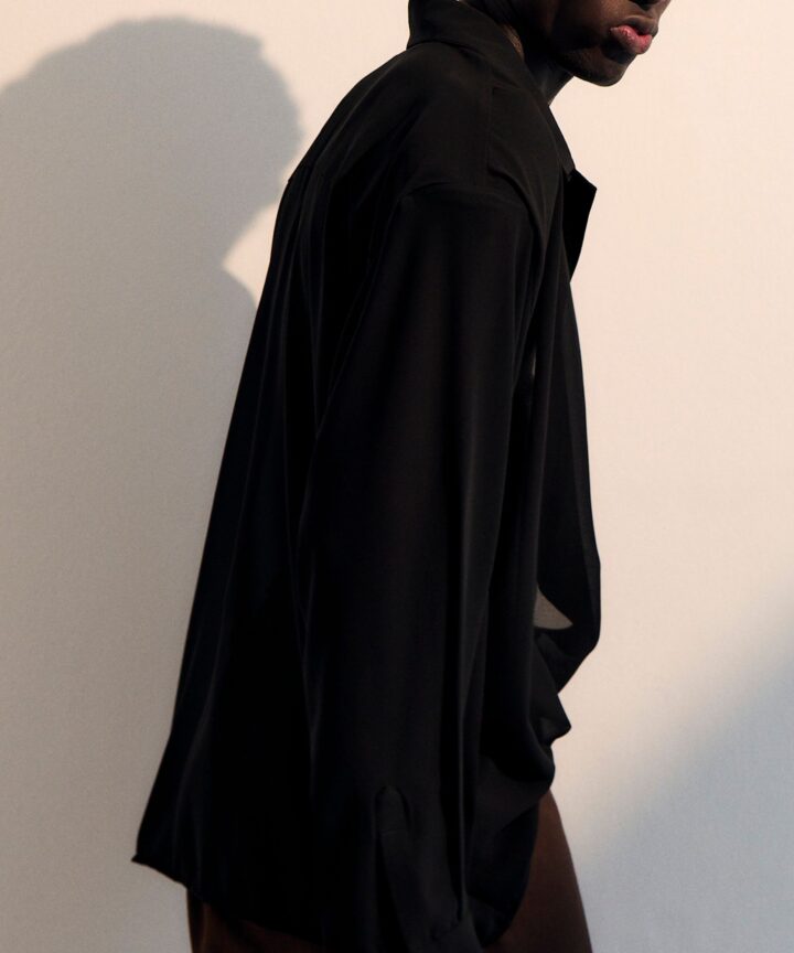 Alternative view of CAMISA ORSON