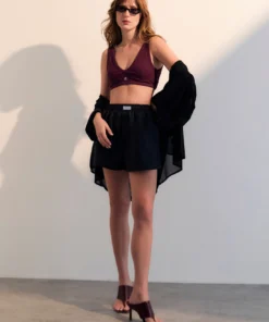 Alternative view of SHORTS TANO