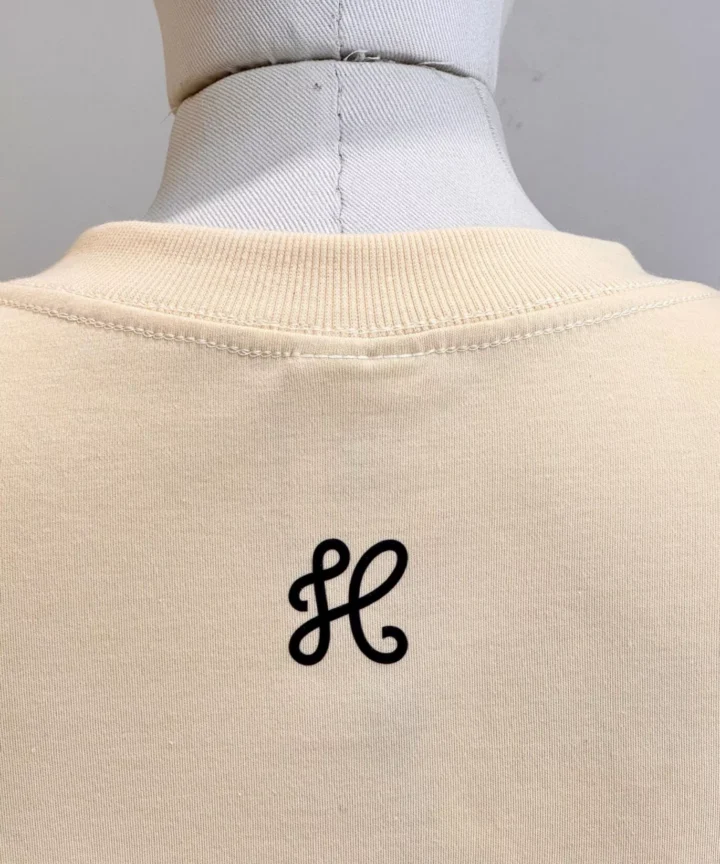 Alternative view of Tee Iury Costa Bordado