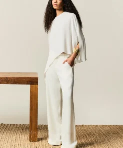 Alternative view of BLUSA RISO