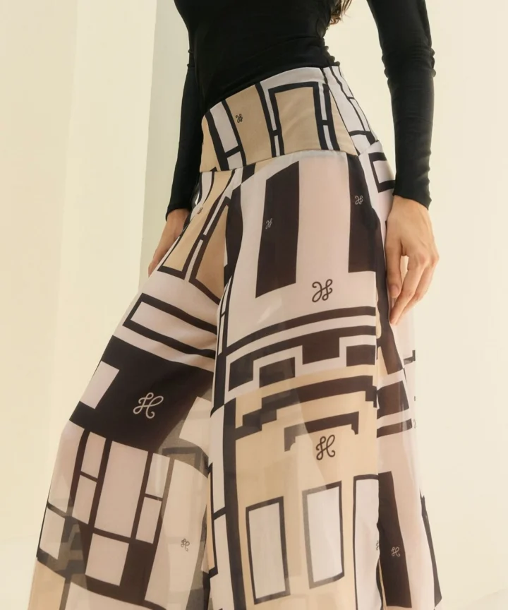 Alternative view of CALÇA VILA