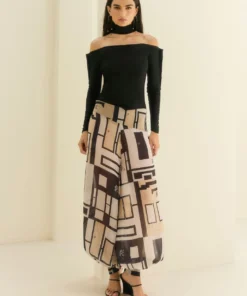 Alternative view of BLUSA MORGANA